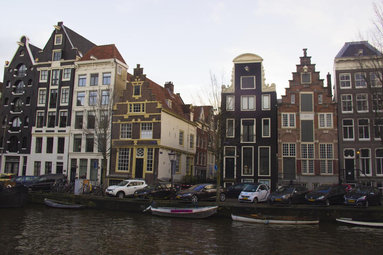 Attic Monkeys Lodge Amsterdam Exterior photo